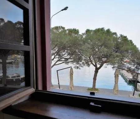 Feriehus La Casa Di Alice Fezzano (Liguria)