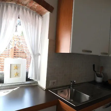 Feriehus La Casa Di Alice Fezzano (Liguria)